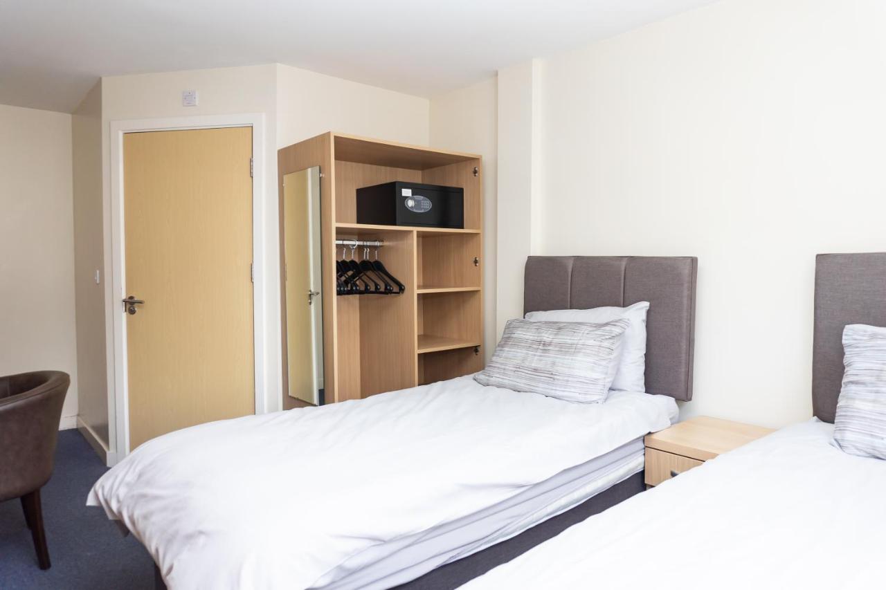 Spa Court Cheltenham Kültér fotó
